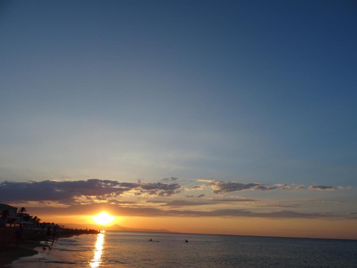 At Seafront With Private Garden-655 * Denia