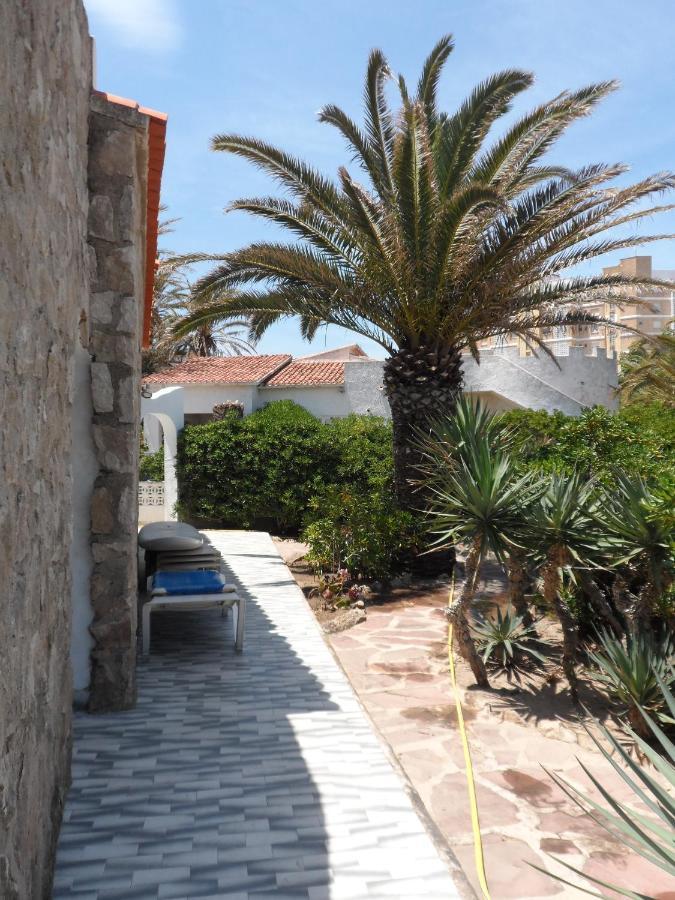 Holiday home At Seafront With Private Garden-655 *