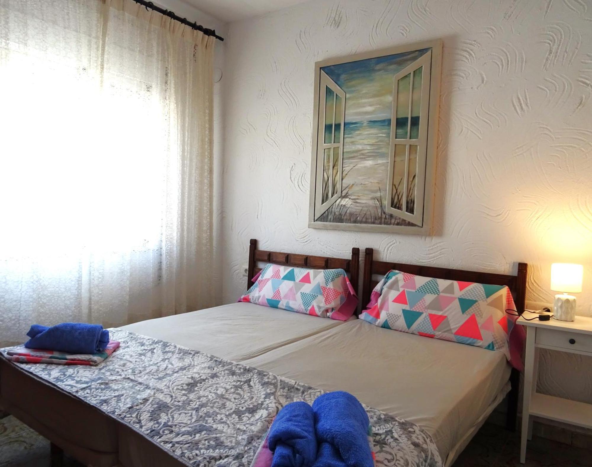 At Seafront With Private Garden-655 * Dénia